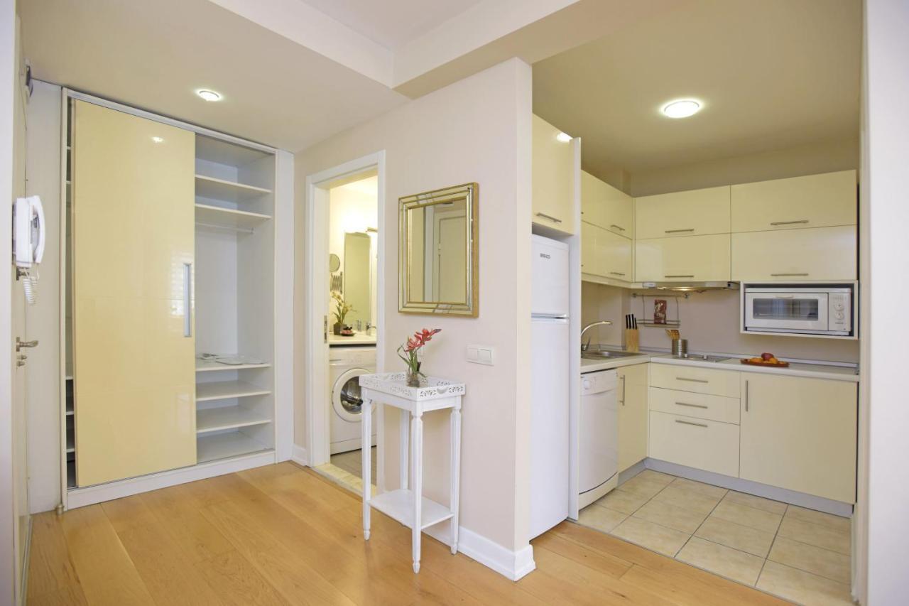 איסטמבול Cheya Sisli Bnb Medical & Business City Center Tesvikiye Suites And Apartments מראה חיצוני תמונה